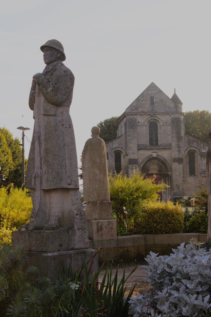 Le monument aux morts Soissons #hautsdefrance #MagnifiqueFrance #ePHOTOzine #FranceMagique #photooftheday #Patrimoine #photographylovers #PHOTOS #soissons