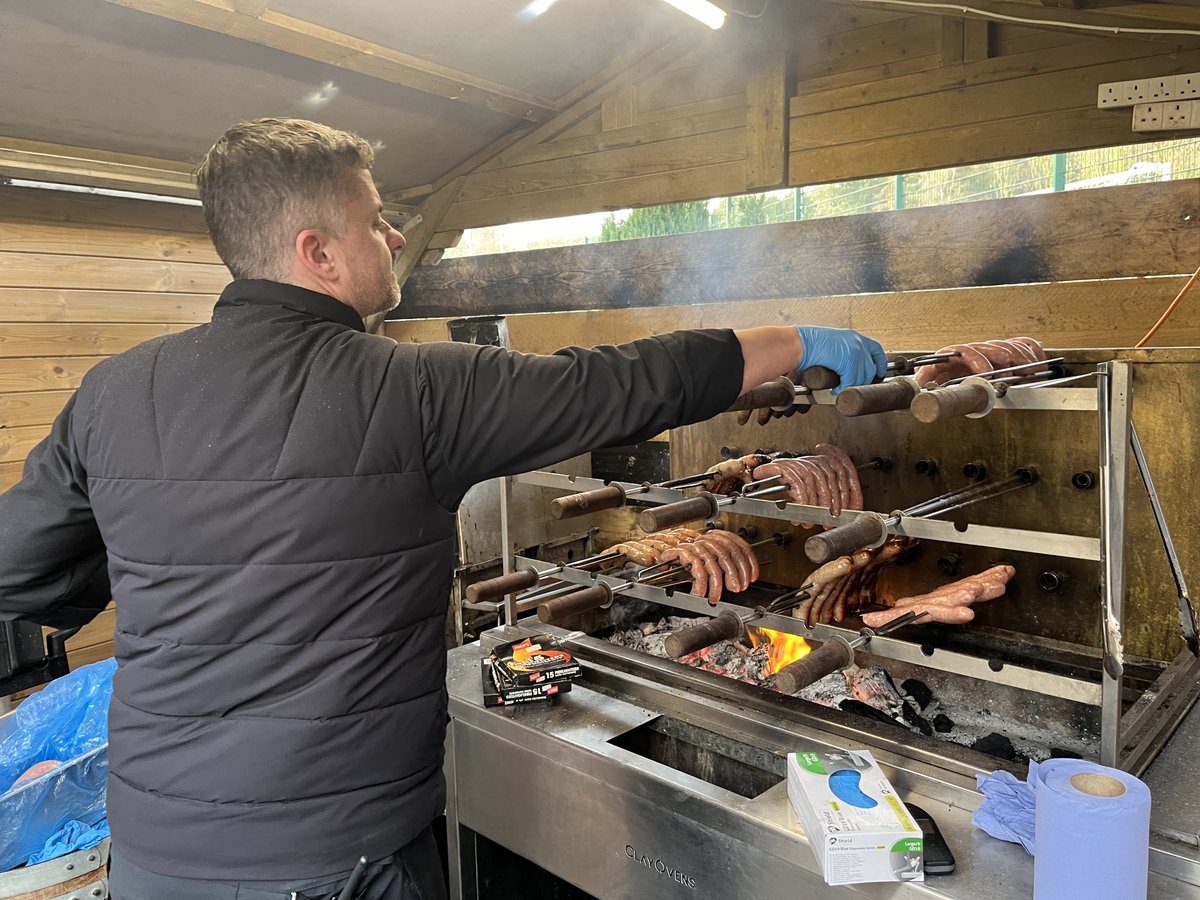 Amazing day
@Scarisbrickhall
over 500 of our staff and their families joined us on the school site for our annual staff celebration. There was incredible food, Christmas movies, wonderful animals and of course a very special carriage ride to see Father Christmas. #SHSSpirit