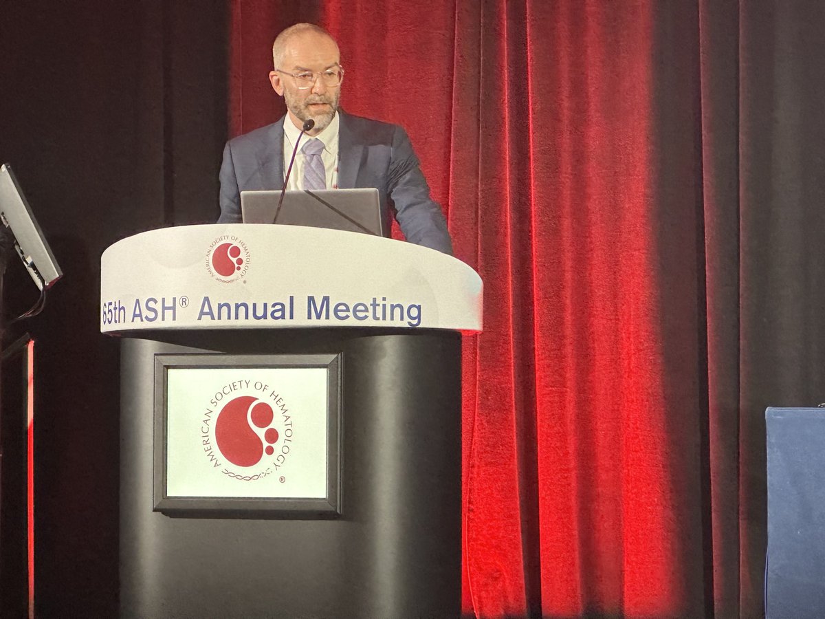 Ash Alizadeh, MD/PhD 🇺🇸 (@ashalizadeh) on Twitter photo <a href="/schroersmartin/">Joe Schroers-Martin, MD</a> rocking the podium at #ASH23 with his multimodal studies of #FL #ctDNA including transformation <a href="/schroersmartin/">Joe Schroers-Martin, MD</a> rocking the podium at #ASH23 with his multimodal studies of #FL #ctDNA including transformation