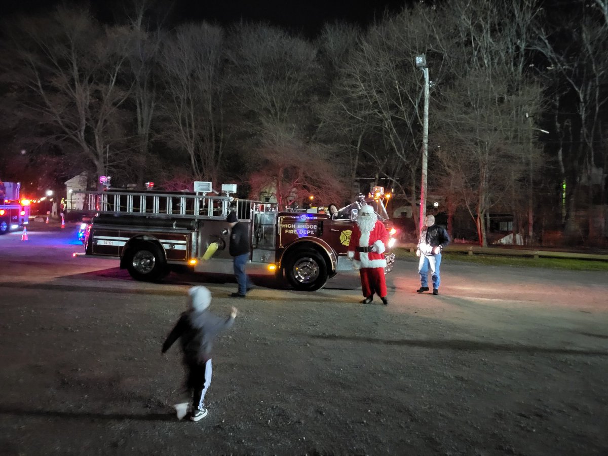 Dr. Gregory Hobaugh (@dr_hobaugh) on Twitter photo Thank You, High Bridge School Staff and Students who made a wonderful experience for our community.  The tree lighting event was a great opportunity for everyone to come together for the holidays! Thank You, High Bridge School Staff and Students who made a wonderful experience for our community.  The tree lighting event was a great opportunity for everyone to come together for the holidays!