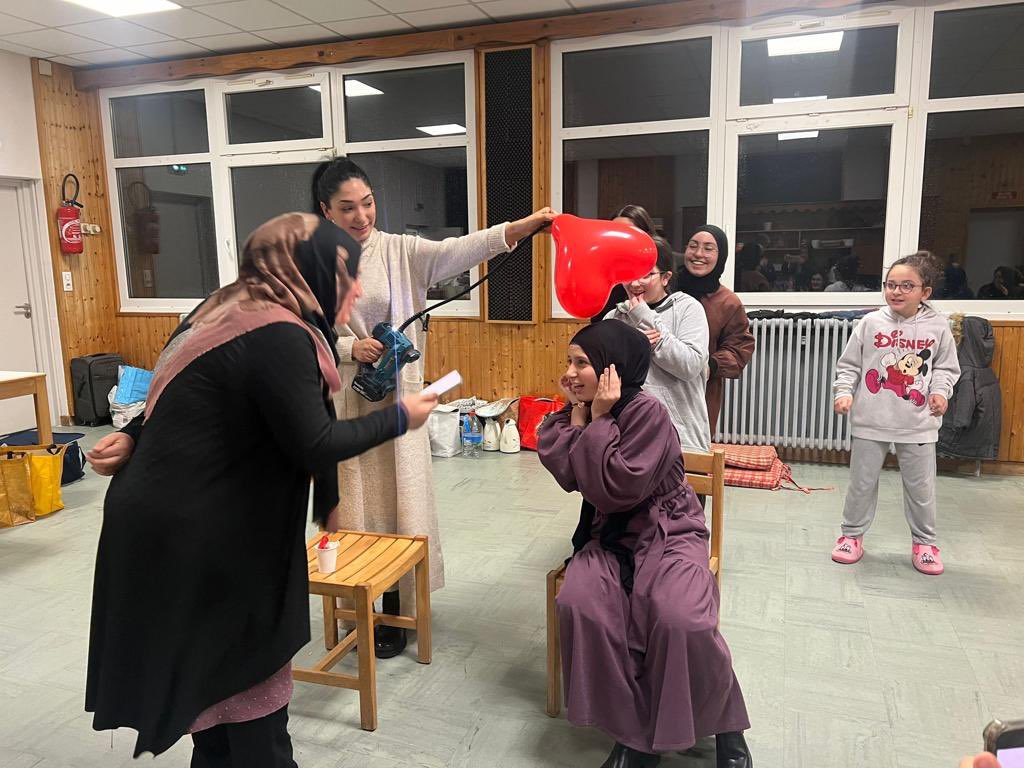 Kadın kollarımız tarafından düzenlenen hafta sonu gezisine 60 kişi katılım sağlayarak farklı ve eğlenceli aktiviteler gerçekleştirildi.