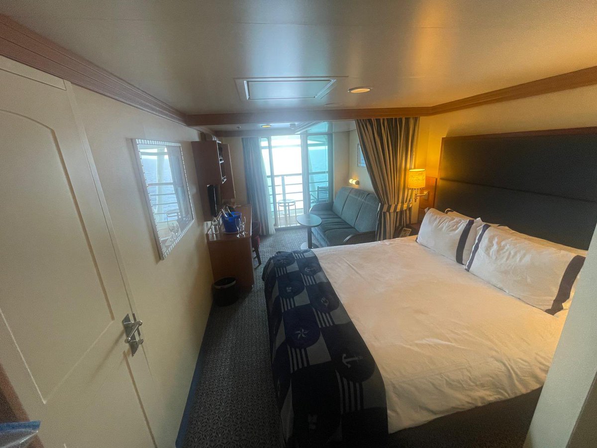 A home away from home, take a peek inside of our cozy stateroom on @DisneyCruiseLine’s Dream. From ocean views to the calming ocean sounds and breezes, every moment feels like a magical adventure. #DisneyCruiseLine #DisneyDream #DisneyCruiseFinds #CafeMochaAtSea #CafeMochaRadio