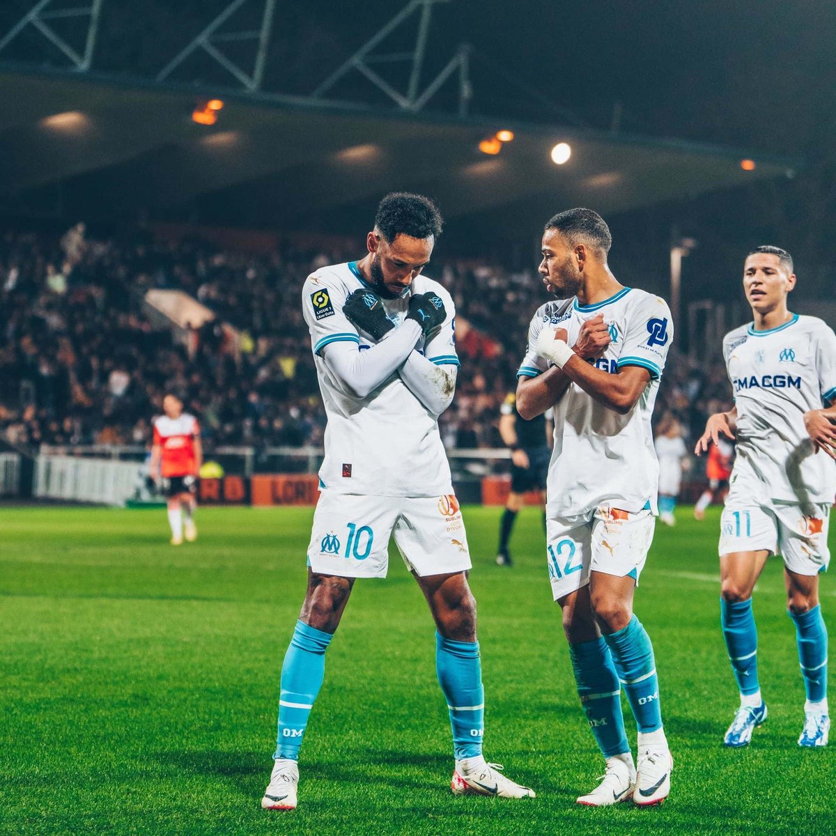 En une semaine, l'OM est passé de la 13e à la 6e place, et vient de revenir à seulement 4 points d'une qualification en Ligue des Champions. L'OM est de retour. #TeamOM
