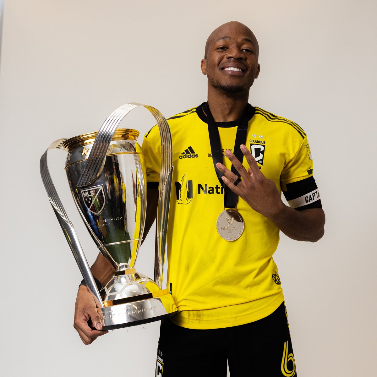 All @darlingtonnagbe does is win 🏆

Four-time #MLSCup pres. by Audi Champion ('15, '18, '20, '23)