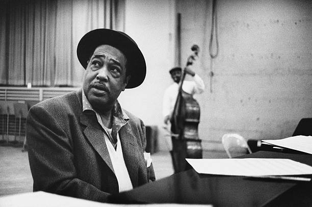Duke Ellington (date unk.) 

📸 George Rinhart

#DukeEllington #GeorgeRinhart #jazzhistory #JazzPhoto #JazzPhotography #Jazz #JazzSketches