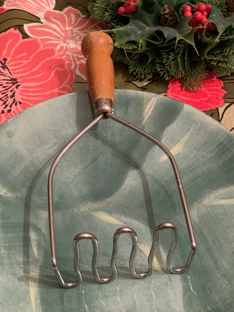 winenewsmaster's tweet image. Goin&apos; &quot;old school&quot; tonight! #mashedpotatoes