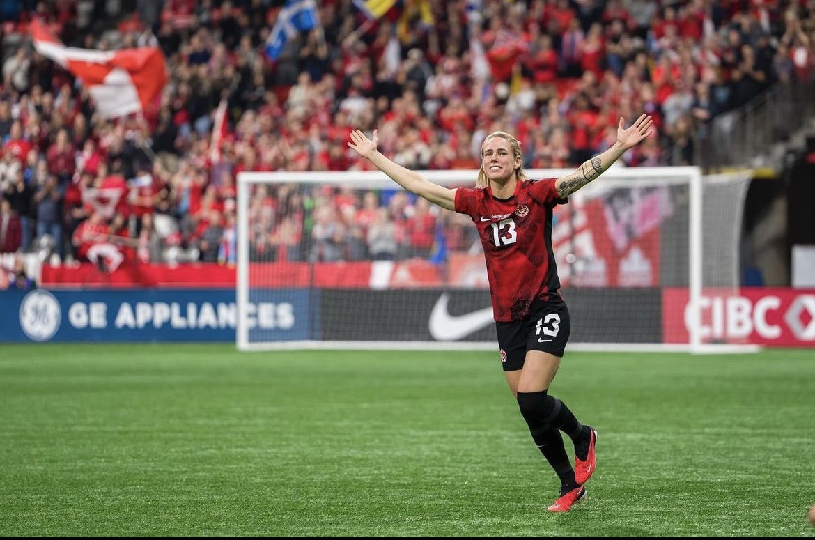 sophieschmidt13 tweet picture