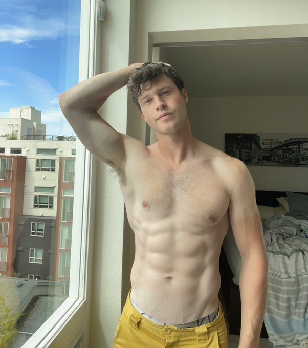 good morning, say it back 😉 https://t.co/8pbW2tJn8r