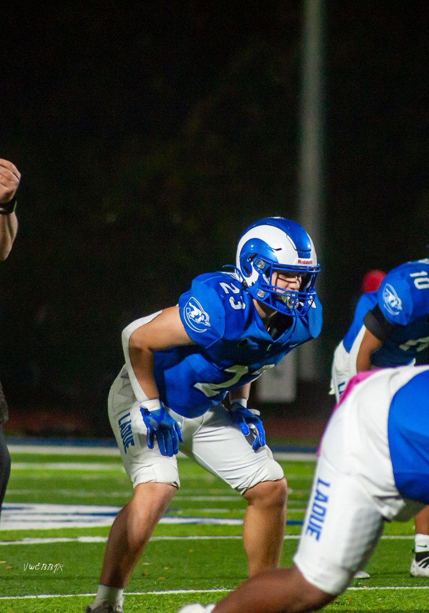 Excited to be announced as 1st Team All-District Linebacker🐏🐏 <a href="/LadueRamsFB/">Ladue Rams Football</a> <a href="/CoachDB11STRONG/">David Bryant (DB)</a>