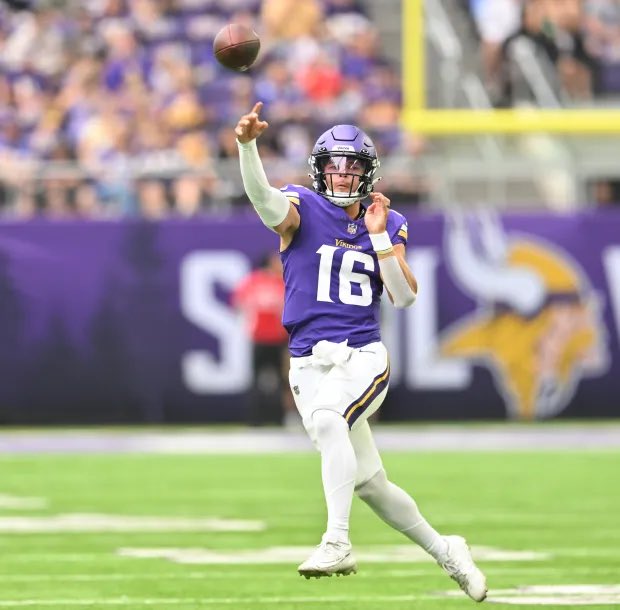 RT FOR JAREN HALL QB1. #skol