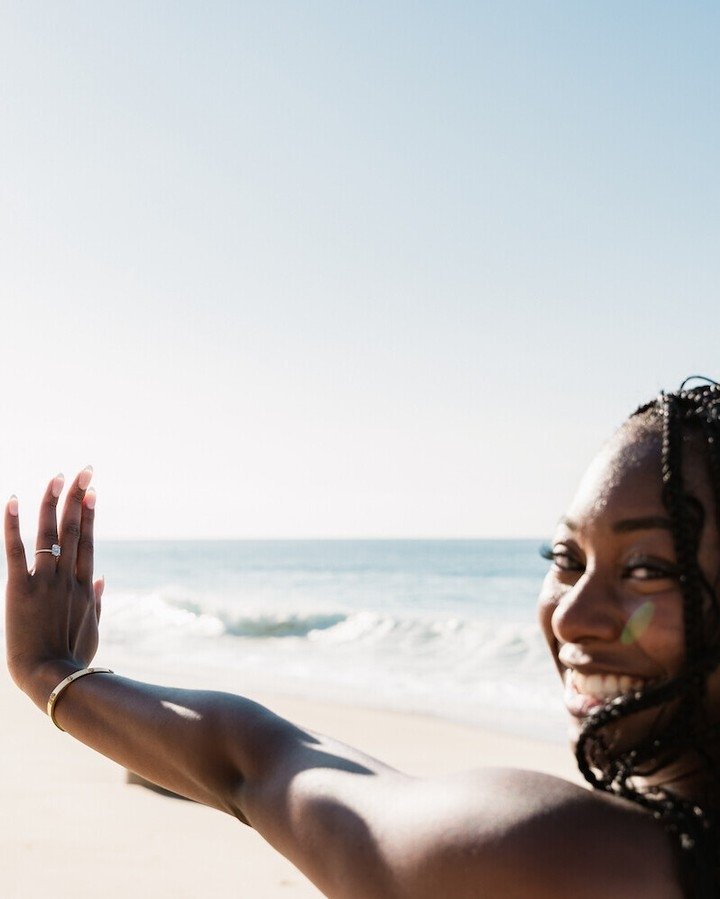Engaged!!!! He asked, she said YES! On the beautiful beach of Cabo San Lucas! 🏖💍
🏨 Marquis Los Cabos 
#heasked #love #shesaidyes #engagement #ringselfie #bridetobe #groomtobe #mexico #destinationweddingplanner #veronicaevents
