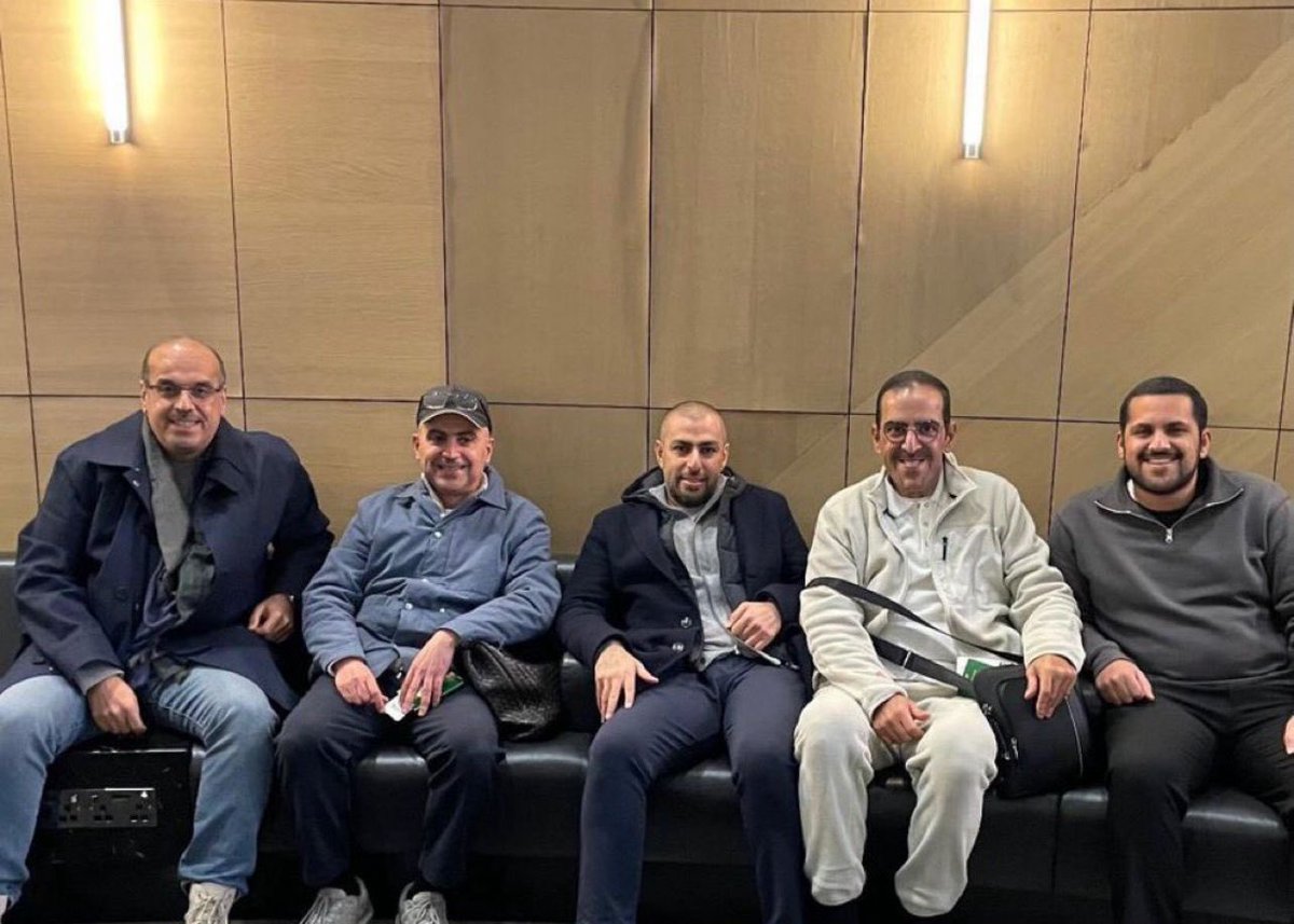 الدار ترحب والشعب يرحب والله اللي مرحببا ♡ 
#بطل_المقاومه 
#عذبي_الفهد