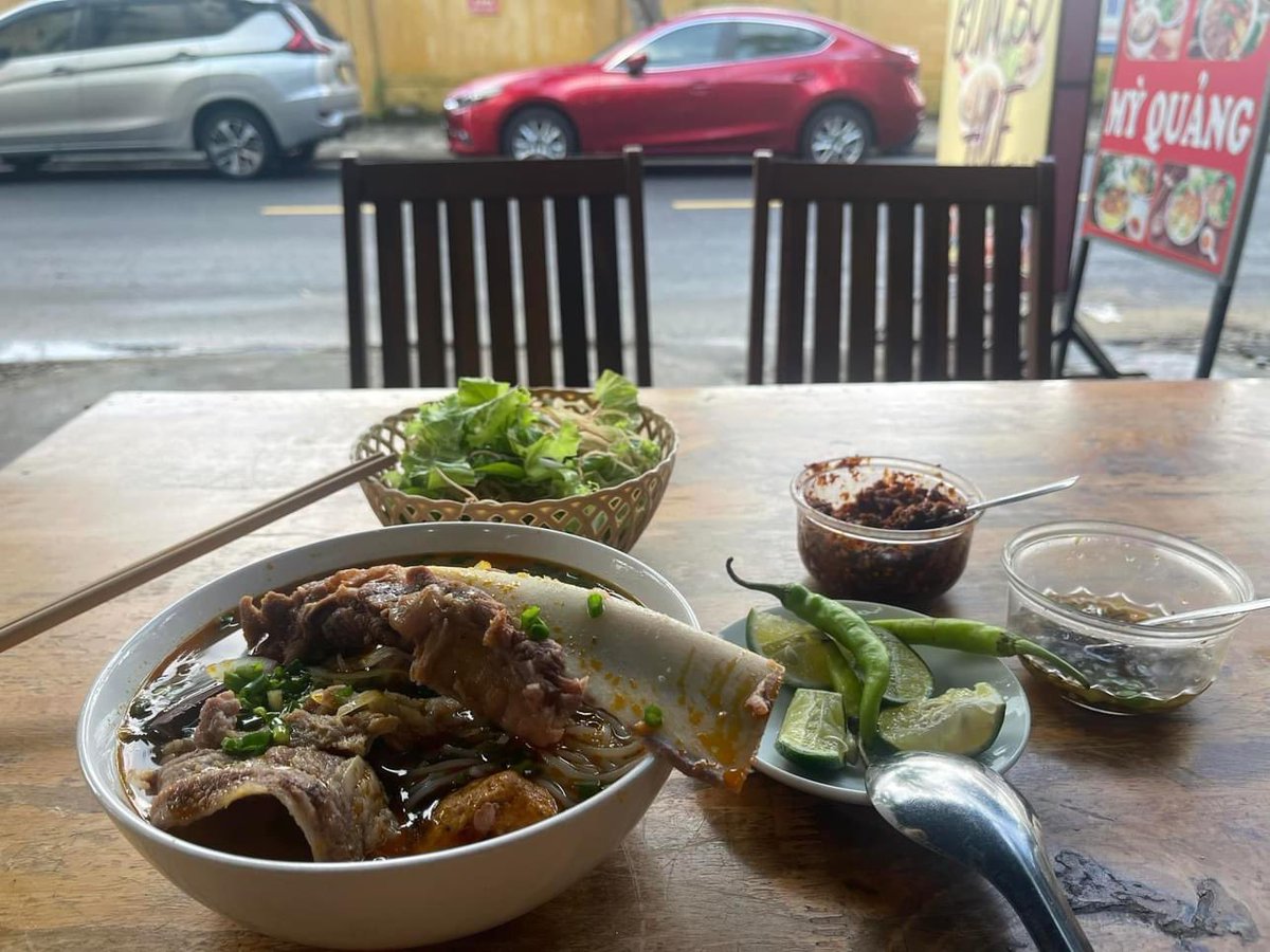 Gắng nốt lần này!
Chúc cả nhà ngày mới tốt lành nhé