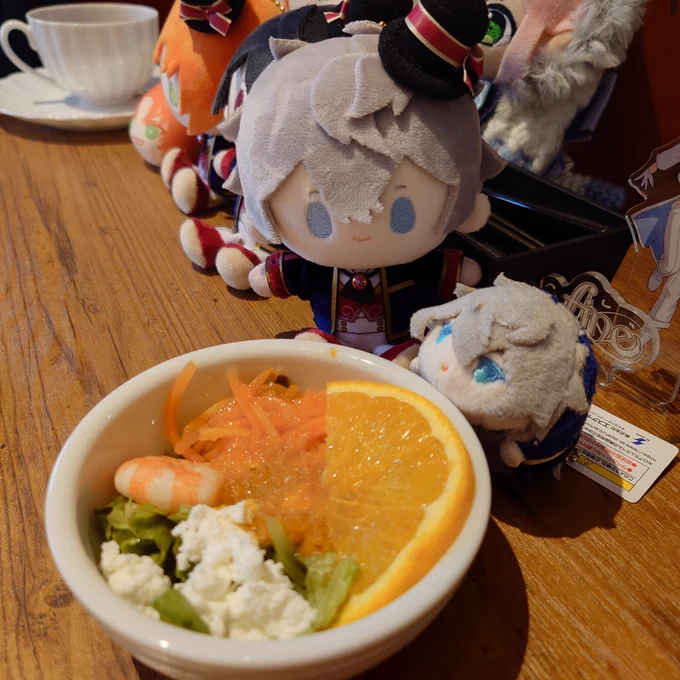 シナモン行ってきた!ずっと気になってたチーズケーキをやっと食べたんですがめちゃくちゃおいしかったです 