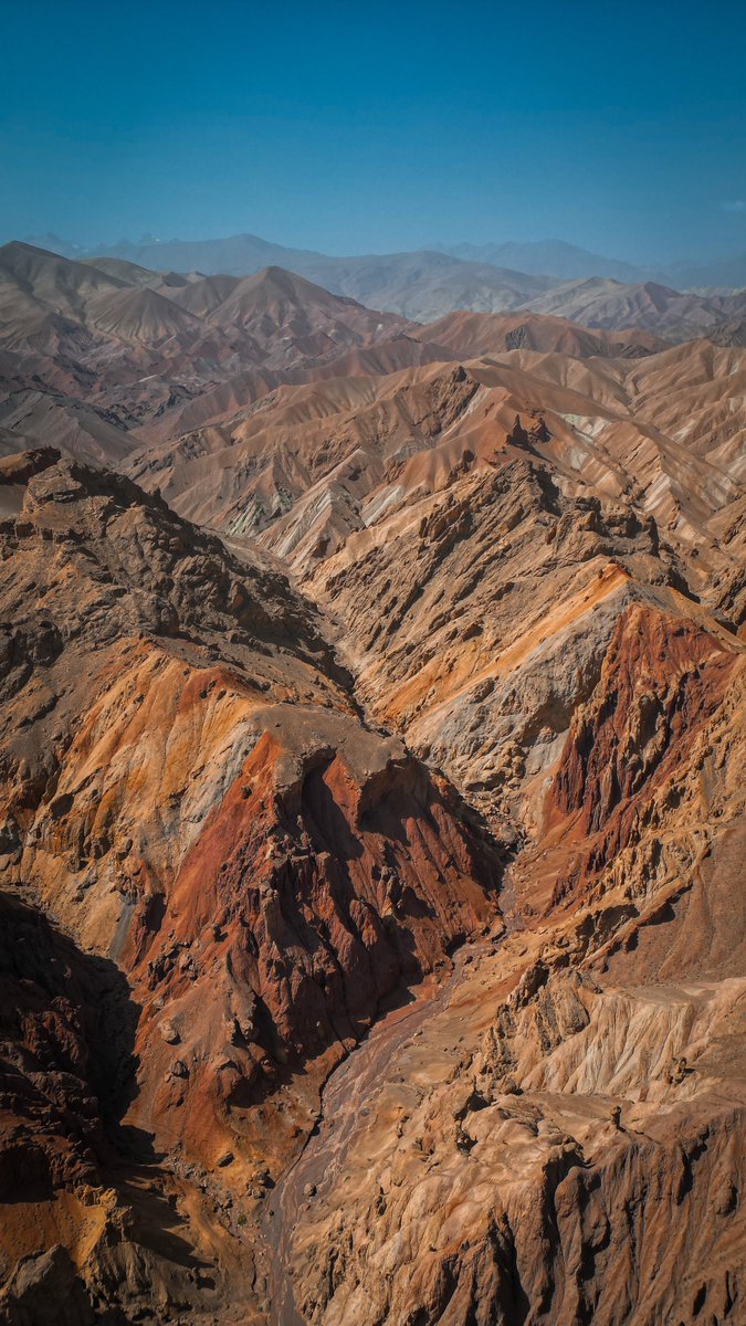 emranwadan's tweet photo. Happy International Mountain Day to all.
“Mountains are the beginning and the end of all natural scenery.”

#emranwadan #mountain #afghanistan #hindokosh #pamir #wakhan #badakhshan https://t.co/ahECtK11bD