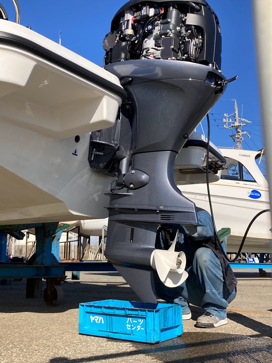 daiichimarine's tweet photo. 今シーズンのNEWシースタイル艇
フェイスのAX-220皆さんのご指定を多くいただき
稼働しいているため、早くも初回点検とオイル交換を
行っていただきましたー
#AX220
#オイル
#交換
#消耗
#メインテナンス https://t.co/FE997nLNac