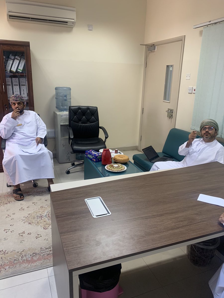 قسم خدمة المراجعين(الظاهرة) tweet media