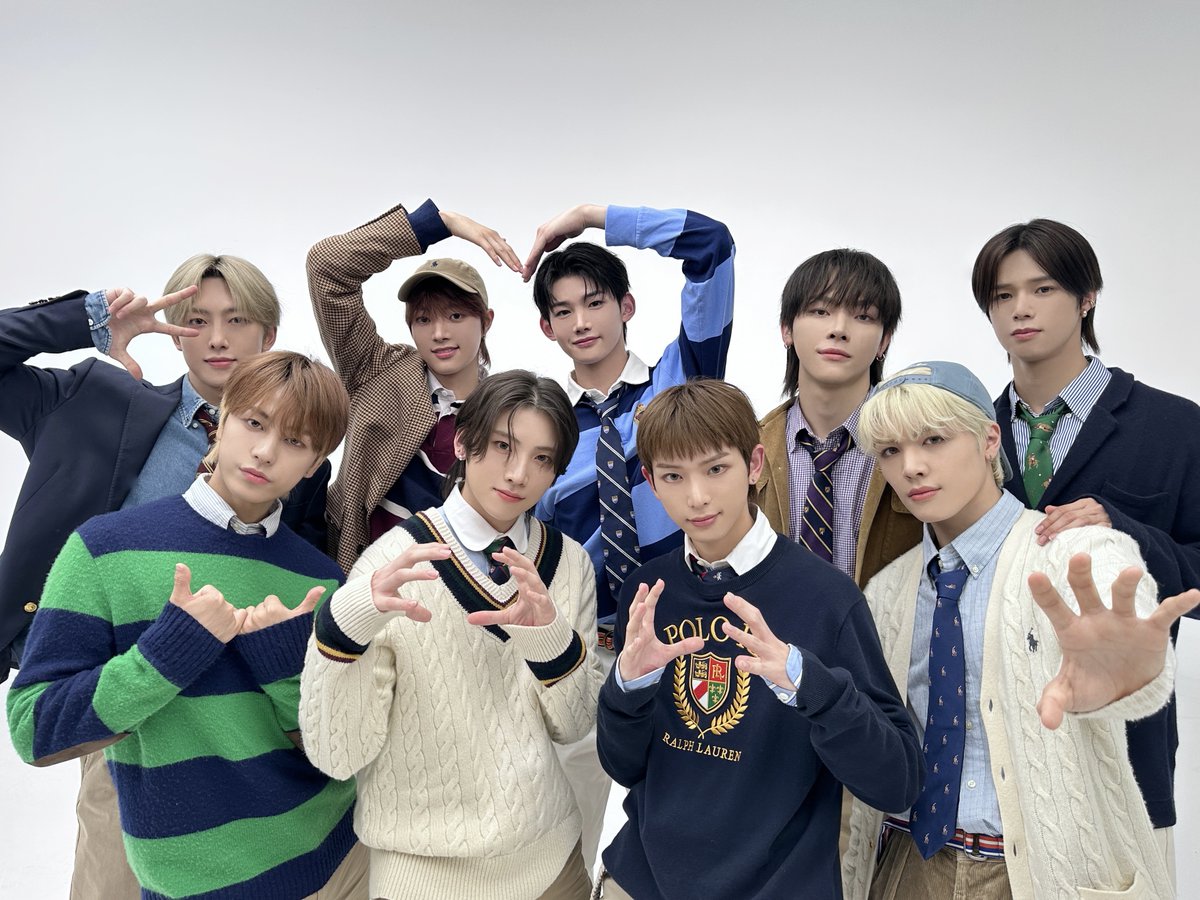 andTEAMofficial's tweet photo. [#今日のandTEAM] 231211
@ THE FIRST TAKE 🎧
「Dropkick」を披露させていただきました🌙
スタンドマイクで歌う、&amp;TEAMはどうでしたか？ 🎙️✨

#andTEAM #Dropkick
#THEFIRSTTAKE https://t.co/PD3T4rJoY6