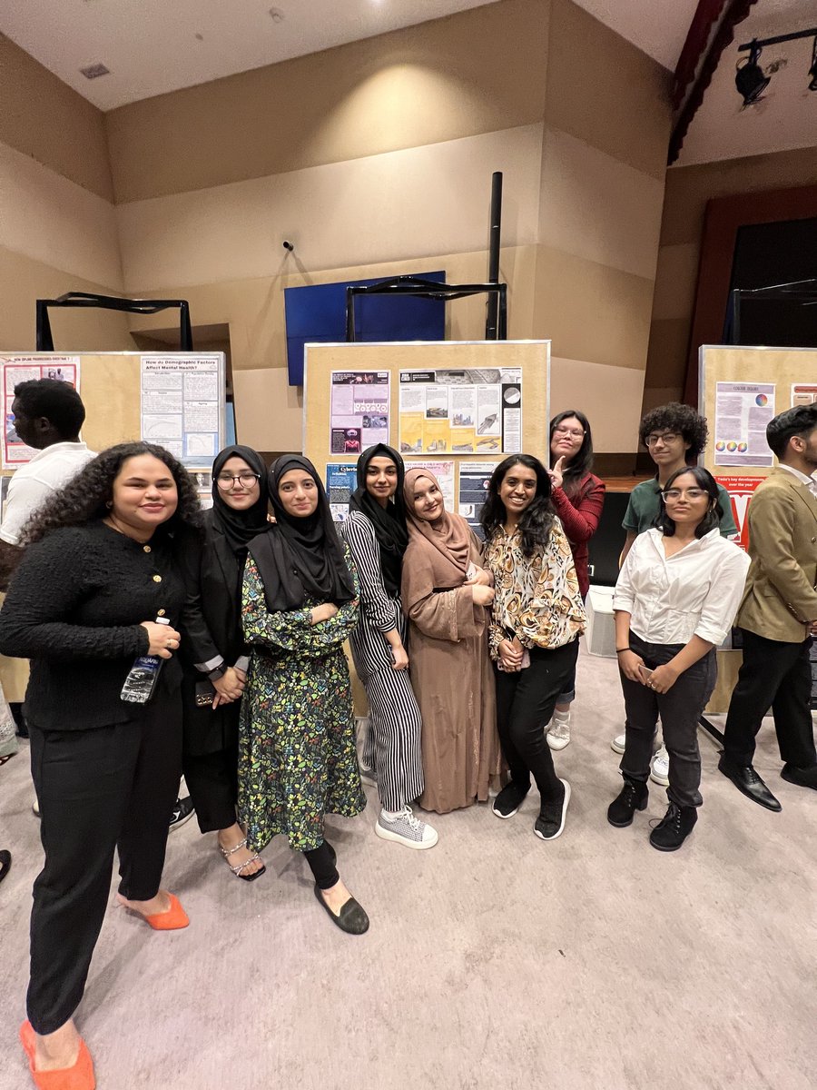DmuDubai's tweet image. IYZ Symposium: Innovation and Creativity
Our International Year Zero students presented academic posters on their subject disciplines with the theme of innovation and creativity on campus this week. 
#dmudubai #FoundationCourse #innovations #creativity #admissionsopen #ApplyNow