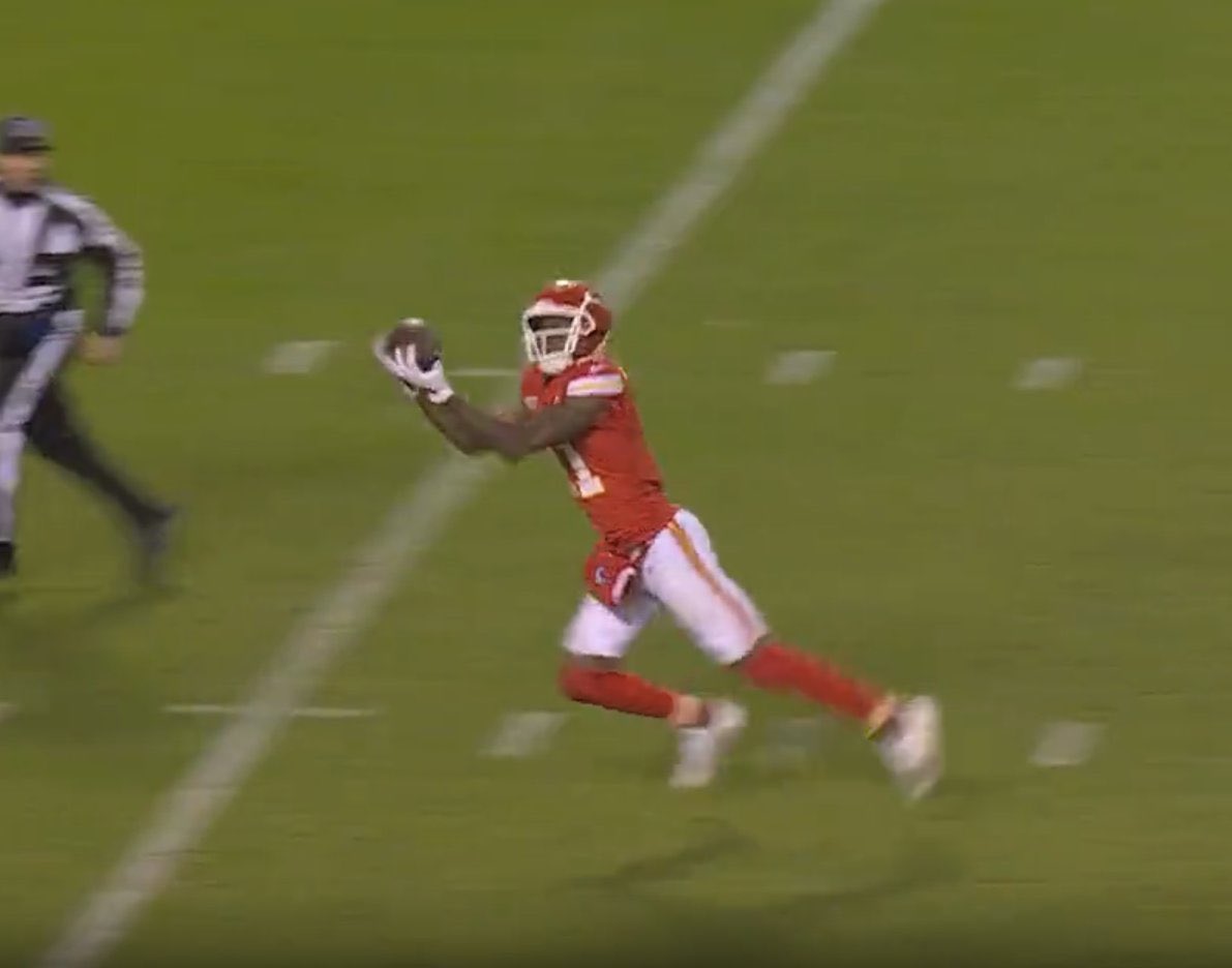 LanceTHESPOKEN's tweet image. The difference between 12-1 and 8-5.