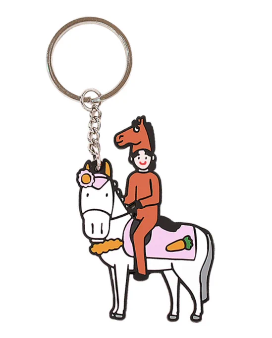 川崎競馬場×おがわじゅりコラボグッズ!】 川崎競馬場の誘導馬をモチーフにした ラバーキーホルダーが新発売となりました!  どうぞ、ご覧くださいませ。  