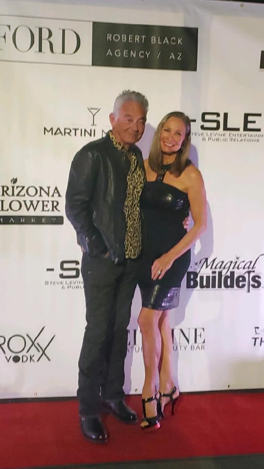 mark_clinton75's tweet photo. Agency Holiday Party with one of my faux Wives. Photo courtesy my real Wife 😂 #models #actors #holidays #redcarpet #fordmodels #scottsdale https://t.co/jl05bJ6nIT
