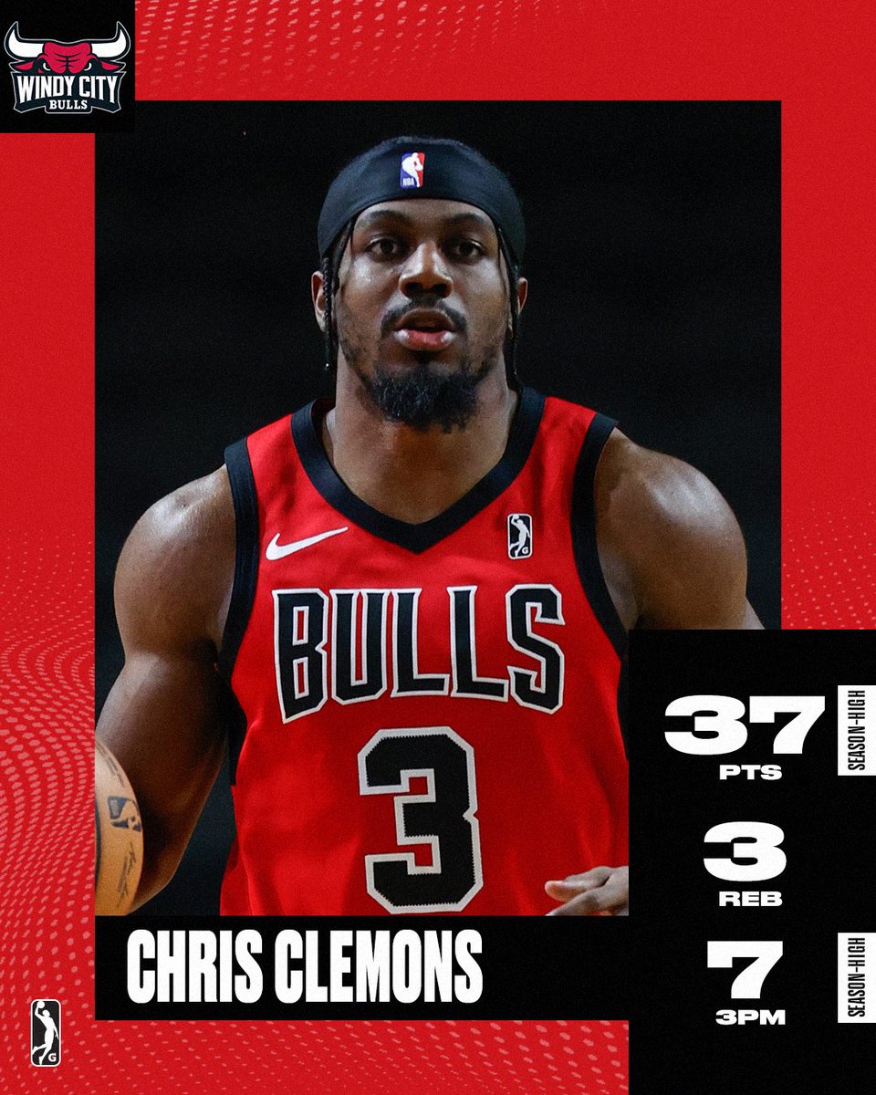 nbagleague's tweet photo. 37 PTS 🔥 13/25 FG 🔥 7/14 3PT 

5’9” Chris Clemons was on a HEATER tonight with a season-high scoring performance for the @windycitybulls! This was his tenth game of 30+ points in his G League career. https://t.co/SCvqiRNROg