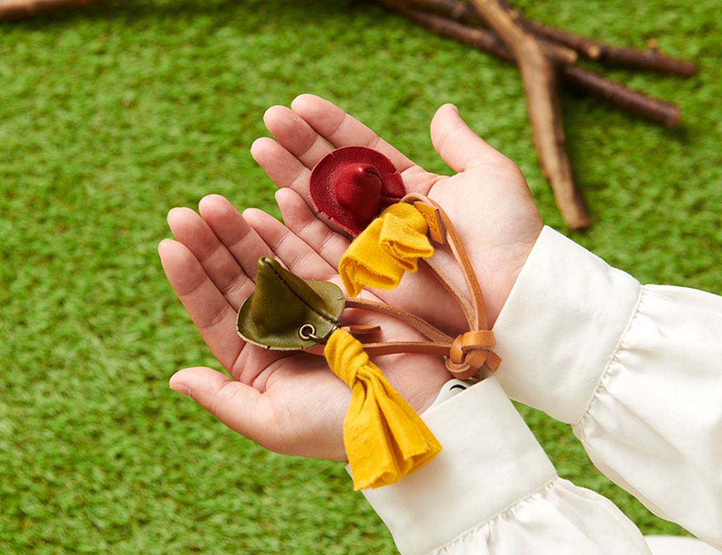 PEIKKOアンテナショップです♪『#b3Labo ハット #レザーチャーム』の