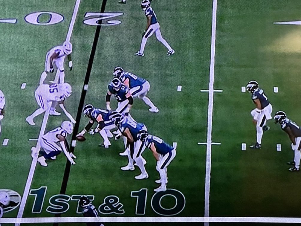 Eaglesfans9's tweet photo. On the play Jalen Hurts fumbled…

Refs do not call offsides on the Cowboys. Should’ve been called. https://t.co/hpjY2n28Ko