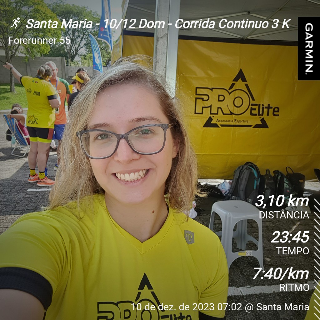 larissaquadro18's tweet photo. Dia de superar meus próprios limites, meus primeiros 3km apenas correndo 💪🏻
#garmin #beatyesterday https://t.co/O5QL34FwMI