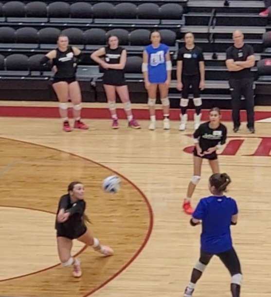 Had a GREAT time at Lenoir Rhyne prospect camp! Thanks to the coaches and players for sharing their time and knowledge. <a href="/NicoleCalyn5/">Nicole Barringer</a> <a href="/LRUVB/">Lenoir-Rhyne Volleyball</a> <a href="/OakGroveVB/">Oak Grove Volleyball</a>