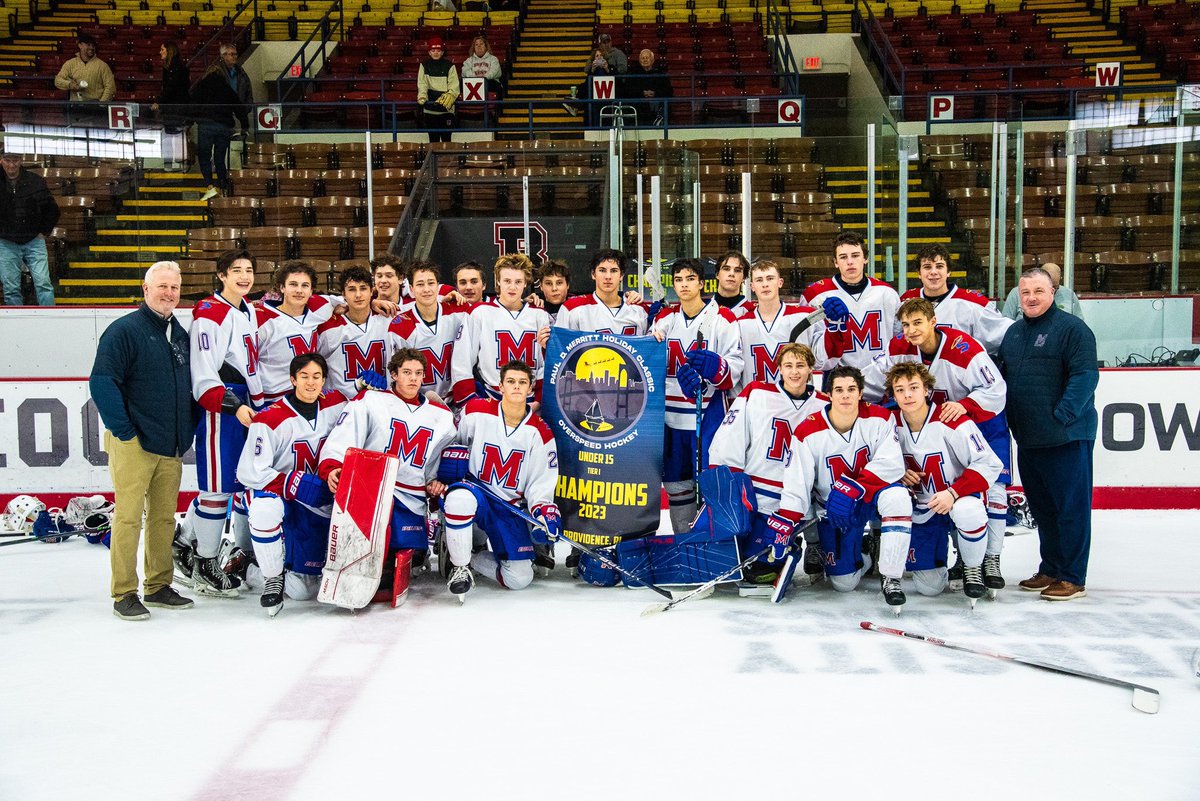 RISaintMsHockey's tweet photo. 2023 @overspeedhockey U15 Holiday Classic Champions! #MountUp https://t.co/5kqXtRLBtt