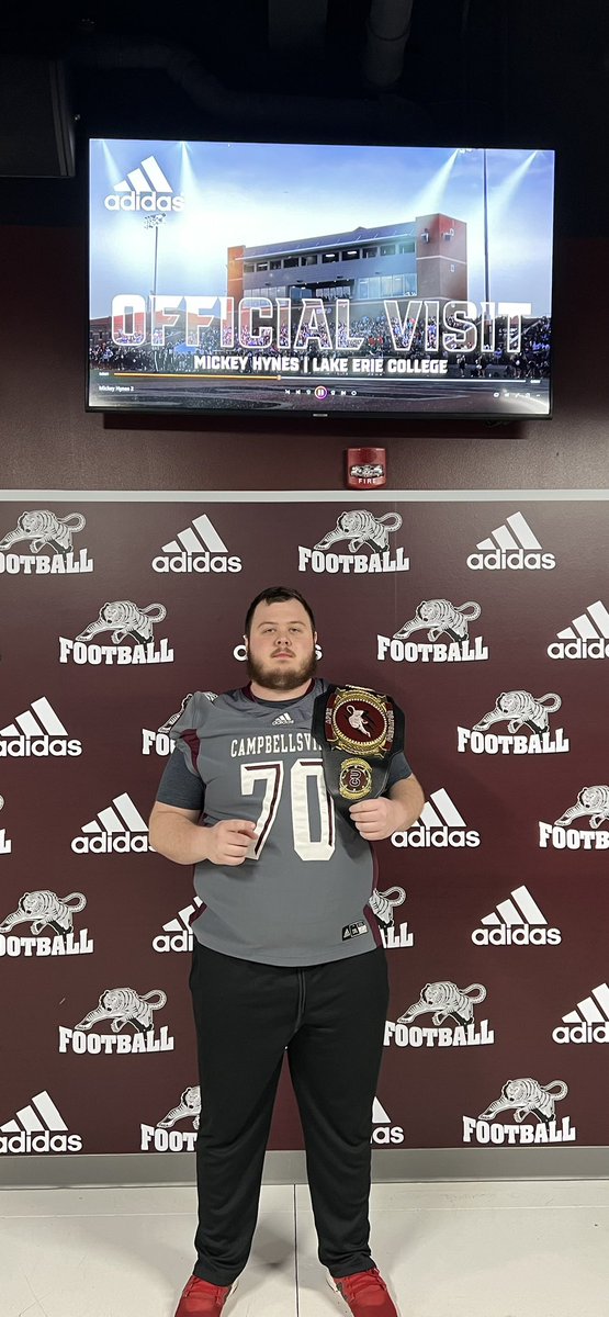 Mickey🏝️ tweet media