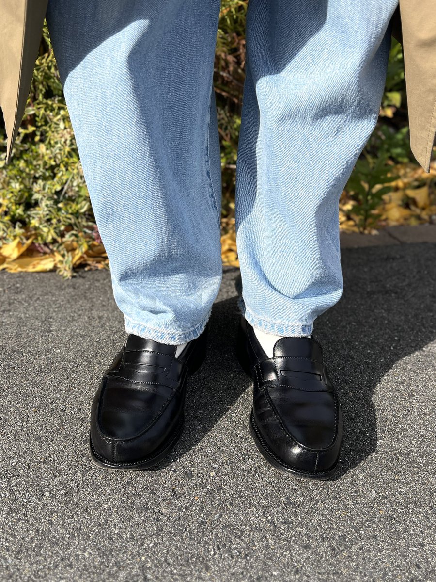 Schuhputzer621's tweet photo. 髪切ってシャツ屋さんに行く格好

outer #studionicholson 
shirts #nuterm 
bottoms #woadblue 
shoes #jmweston180 
watch #nomos 
scarf #inouebrothers 

#今日のコーデ https://t.co/SUkNFC4ugE