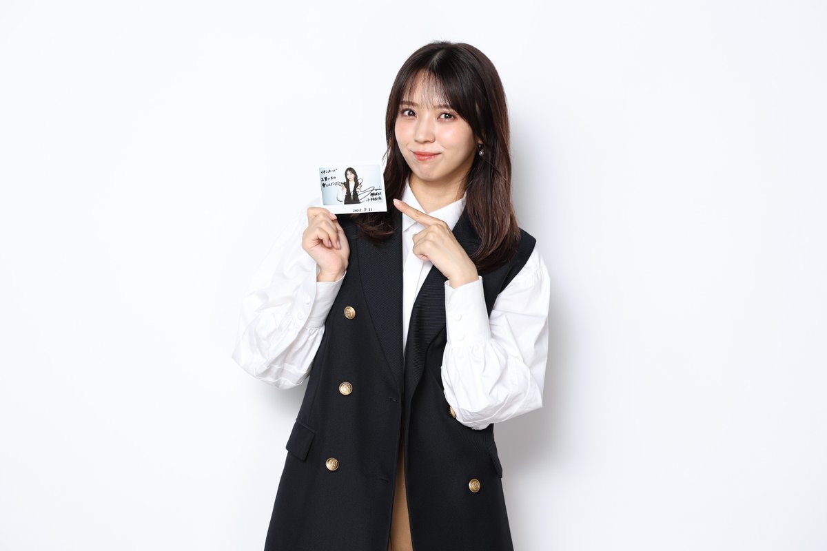 ／
フォロー&amp;リポストで当たる❣️
＼

新CM公開を記念して、ご出演いただきました #櫻坂46 さんのサイン入りチェキを抽選で3名さまにプレゼント🎁(小林さん、田村さん、森田さんの3枚1セットです)

■応募方法
①<a href="/AEONCARD_jp/">イオンカード【公式】</a> をフォロー
②この投稿をリポスト

応募締切：12月24日(日) 23:59まで！