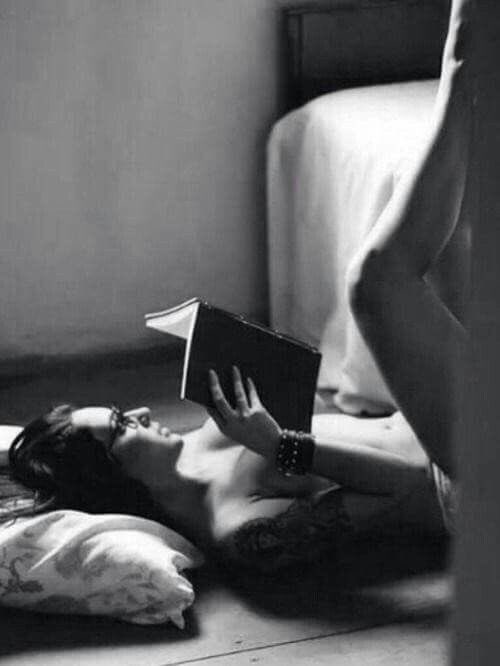 📖books📖
 “ there a reality your imagination designs” 
~rp account 
~18+
~very experienced 
~dark romance plots