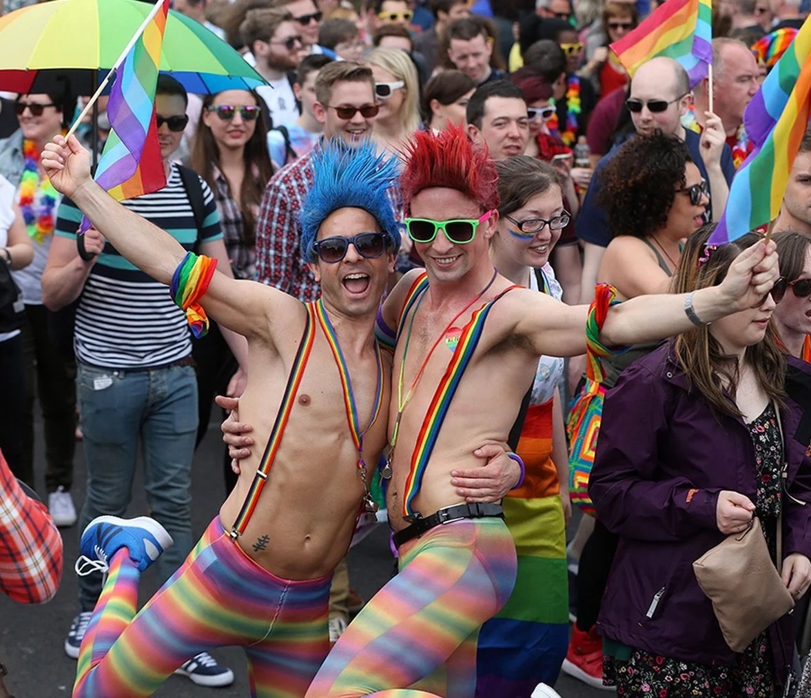 🇦🇷 Javier Milei eliminó el inútil y costoso Ministerio de las Mujeres, Géneros y Diversidad.

🔄 Si estás de acuerdo con esta decisión 🙋‍♂️