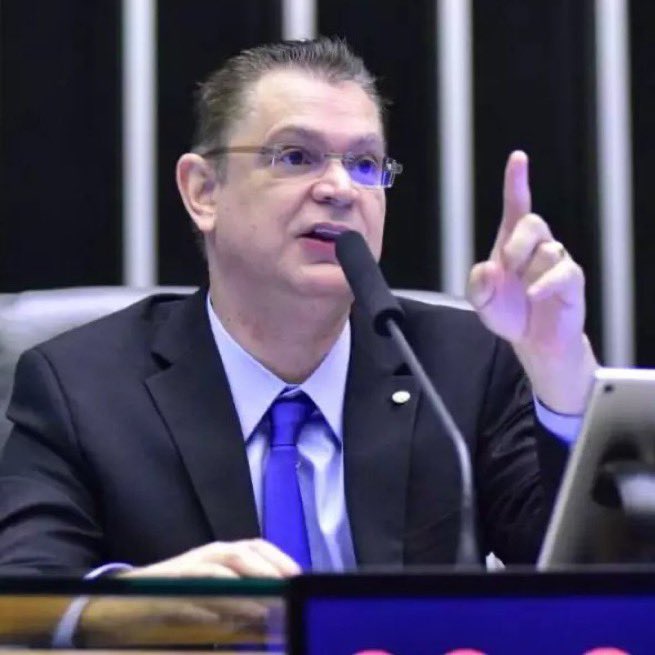 NewsLiberdade's tweet photo. 🚨URGENTE: Presidente da Câmara interino, Deputado Sóstenes Cavalcante (PL/RJ) envia cassação de Janones (AVANTE/MG) ao Conselho de Ética. https://t.co/CfEgoNgZ0z