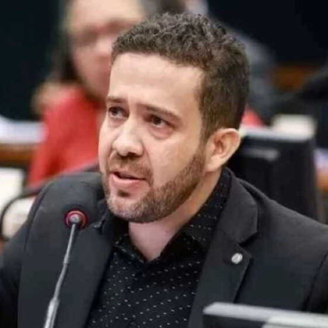 NewsLiberdade's tweet photo. 🚨URGENTE: Presidente da Câmara interino, Deputado Sóstenes Cavalcante (PL/RJ) envia cassação de Janones (AVANTE/MG) ao Conselho de Ética. https://t.co/CfEgoNgZ0z