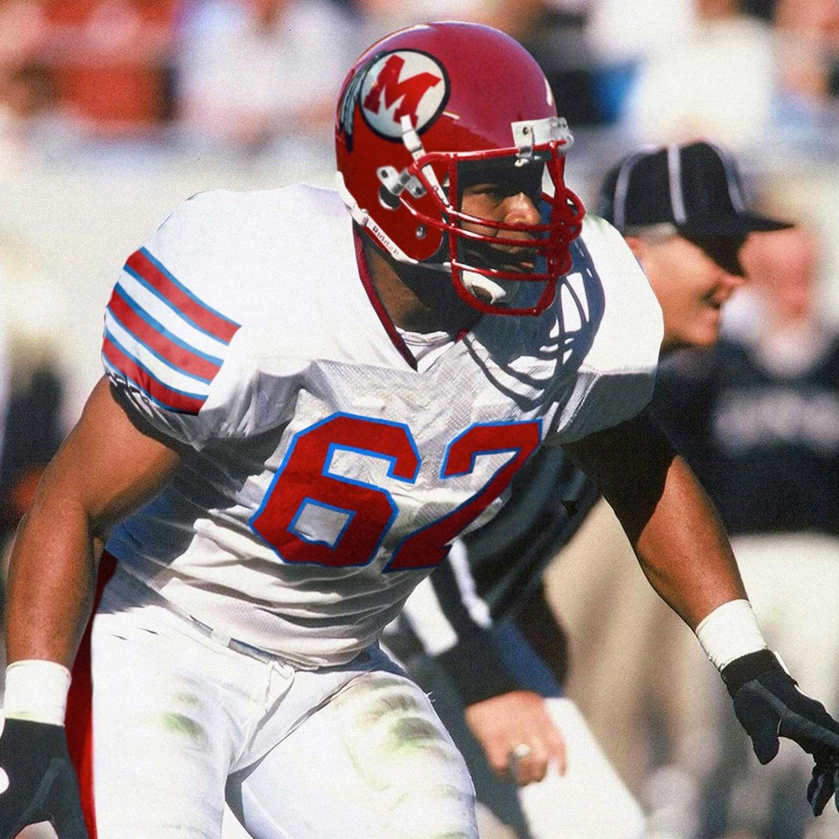 D3Direct's tweet photo. Sam Mills had zero college offers

At 5'9", D1's didn't take him seriously

Instead of giving up, he stayed local &amp; walked-on with @Montclair_FB to play D3 football

The rest is history...

From D3 to the NFL HOF 🧵👇 https://t.co/0XHotNqgN7
