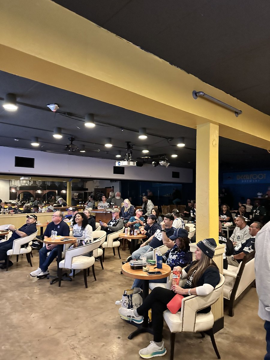 GKrazies's tweet photo. First half in the books! Cowboys looking good! #galveston #beerfootbrewery #cowboysnation https://t.co/HNnyHwyvmg