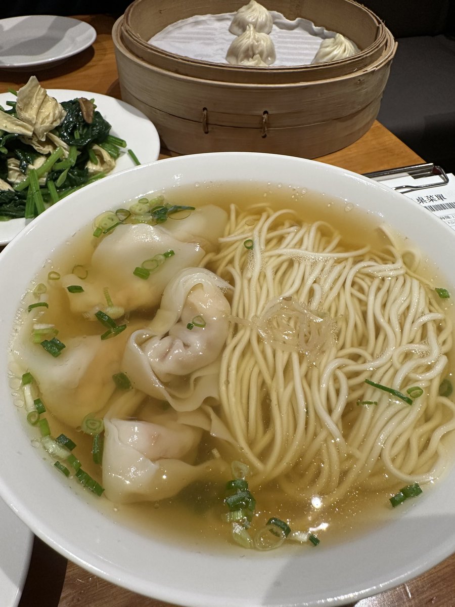 cavalock's tweet photo. My culinary misadventures in Taipei continues in Part 2 of my Taiwan vlog! Please share and subscribe! https://t.co/Ybk7S5EQyr https://t.co/bLldU1EyM8