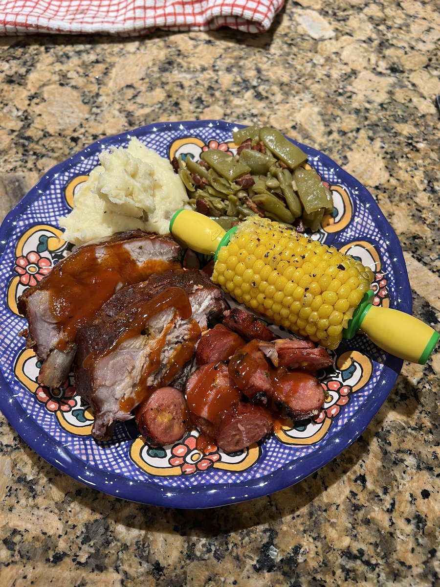 Chris Cudd π΅ (@cuddlight) on Twitter photo Ribs, sausage, taters, green beans & corn on the cob courtesy of Zack & Evan <a href="/dwinger2003/">Davin Winger π΅</a> <a href="/reidwinger/">Reid Winger</a> Ribs, sausage, taters, green beans & corn on the cob courtesy of Zack & Evan <a href="/dwinger2003/">Davin Winger π΅</a> <a href="/reidwinger/">Reid Winger</a>