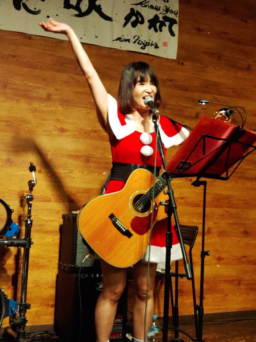昨日は東京ワンマンライブに沢山来て下さり、ありがとうございました😊💕

1年ぶりにお会い出来た方々も、
又、お会い出来て凄く嬉しかったです😊🩷

昨日は、
いつも配信チケットを購入してライブを見て下さってた方がリアルで来て下さって、
実際にお会い出来たのも凄く嬉しかったです😊💞
