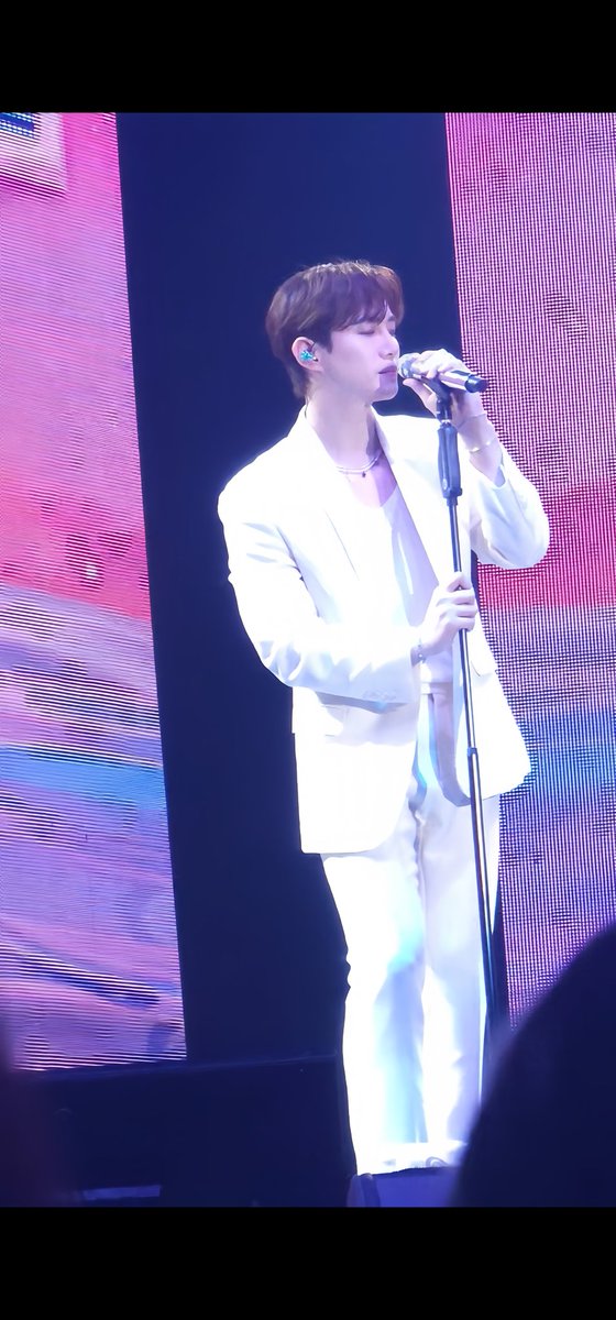 tipzy1314's tweet photo. ฉ่ำมาก
#JUNHO_THE_MOMENT_2023
#이준호 #LEEJUNHO #2PM
#준호 #JUNHO #อีจุนโฮ 
#JUNHO_THE_MOMENT_2023
 #JUNHO_THE_MOMENT_BKK https://t.co/6chCLp9BhU