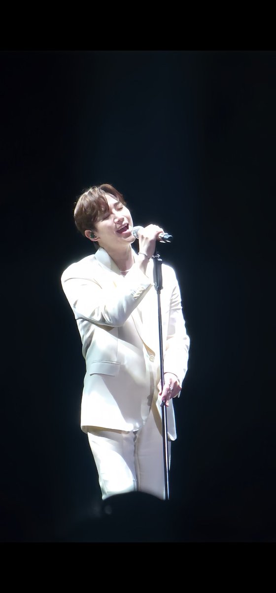 tipzy1314's tweet photo. ฉ่ำมาก
#JUNHO_THE_MOMENT_2023
#이준호 #LEEJUNHO #2PM
#준호 #JUNHO #อีจุนโฮ 
#JUNHO_THE_MOMENT_2023
 #JUNHO_THE_MOMENT_BKK https://t.co/6chCLp9BhU