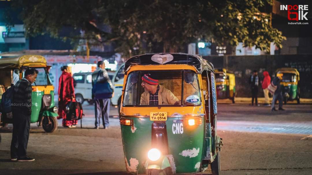 IndoreTalk's tweet photo. खूबी और ख़ामी हर इंसान में होती है, किंतु आप क्या देखते हो, ये महत्वपूर्ण है।

🌻ll सुप्रभात इंदौर ll🌻

#GoodMorningIndore #SwachhIndore #Indori #Indore #IndoreTalk https://t.co/oifZG6UbAt