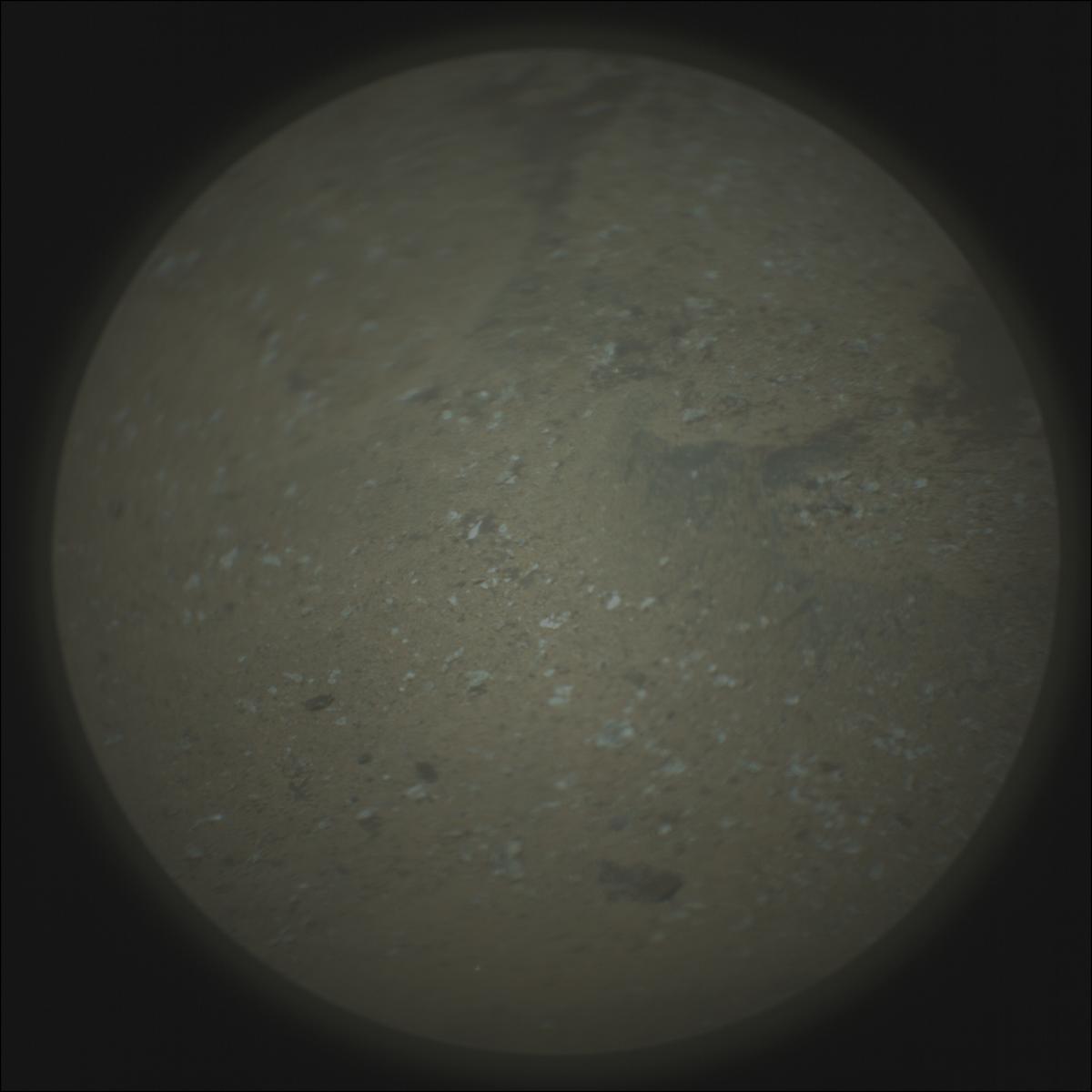 MarsMissionImgs's tweet photo. #PerseveranceRover image taken on #Sol860 at 11:07:12.763 AM with #SuperCam #Mars #NASA #Space https://t.co/09mr7walon