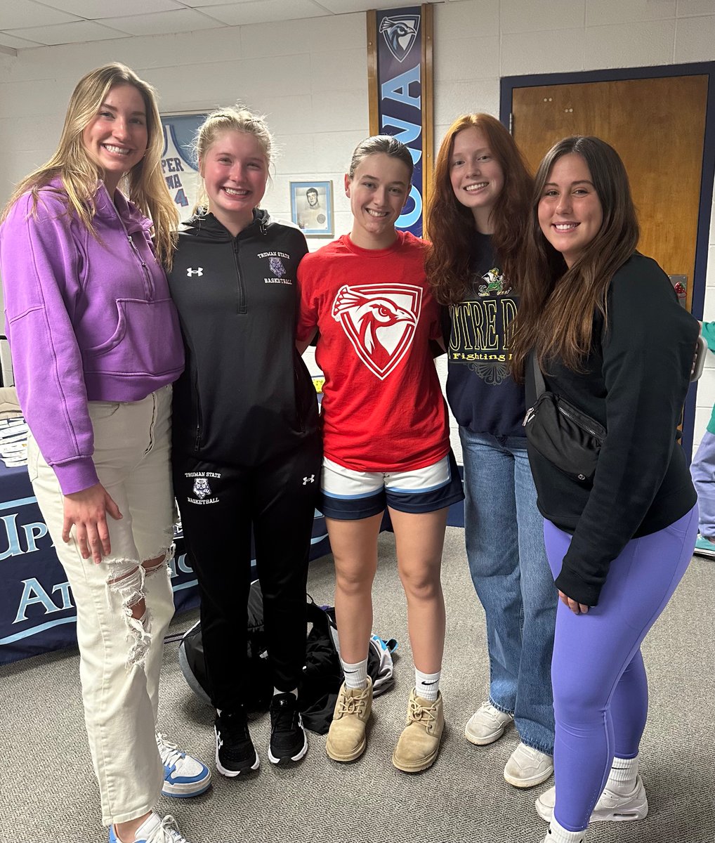 WWestGirlsHoops's tweet photo. Warrior basketball alum (+ Kelly) in Fayette, Iowa!  Once a Warrior, always a Warrior!  UIU topped Truman State… https://t.co/ONbhquA08P