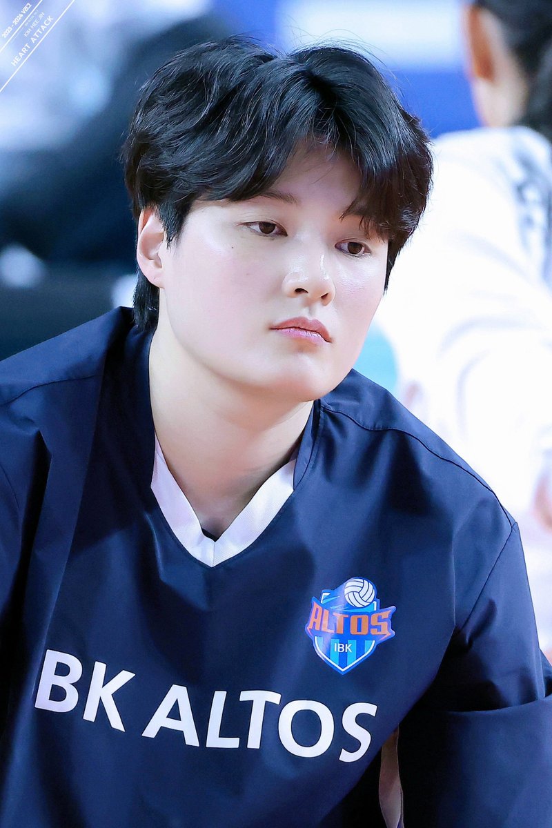 231210 V리그 3라운드 IBK기업은행 vs 한국도로공사

멍.....ʕ-᷅ᴥ-᷄ʔ

#김희진 #KIMHEEJIN